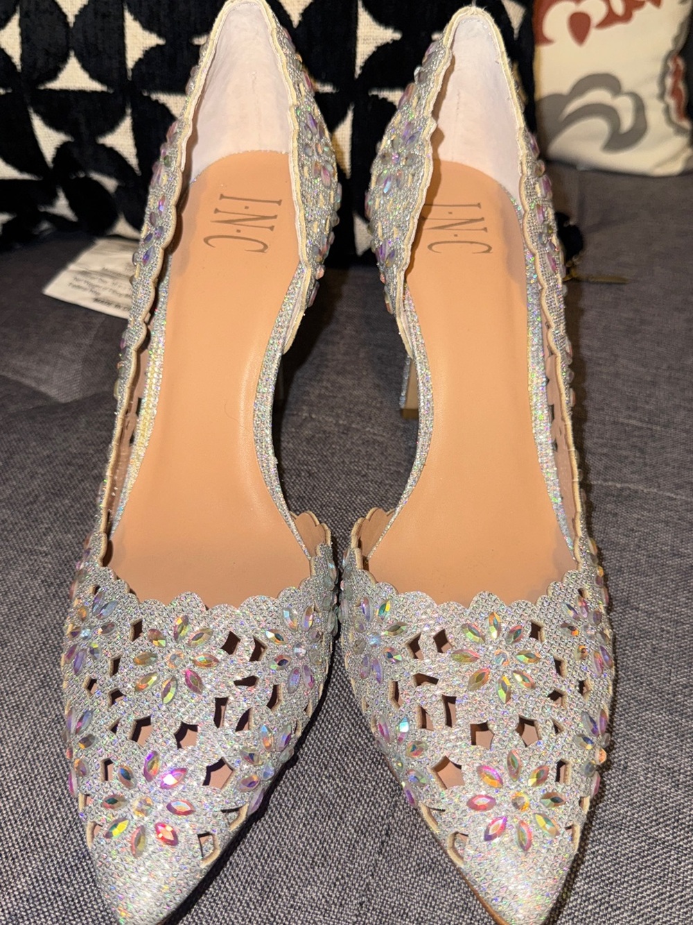 Women's Iridescent Pointed-Toe Heels in Silver